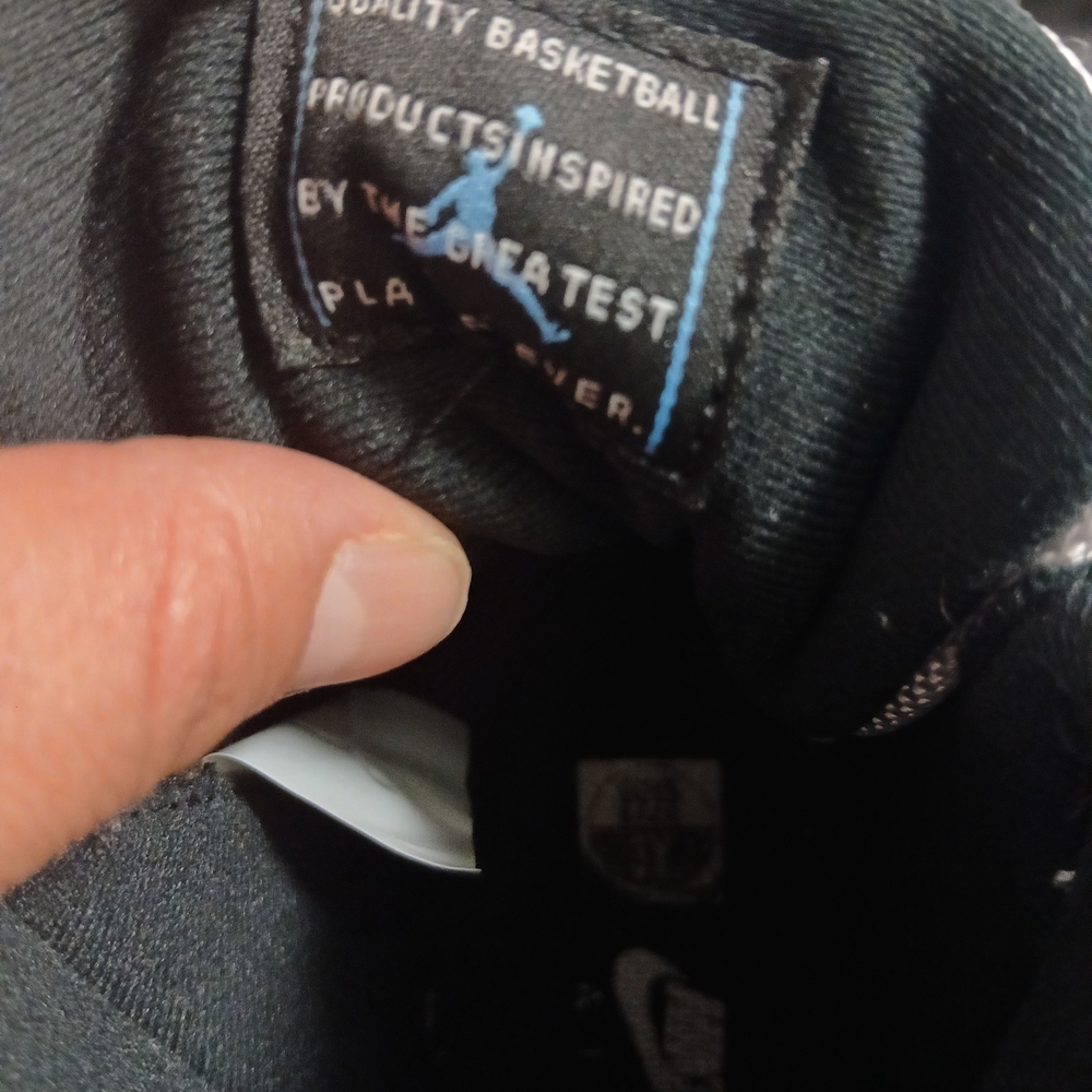 Jordan Kids Sneakers White and Light Blue - Picture 4 of 10